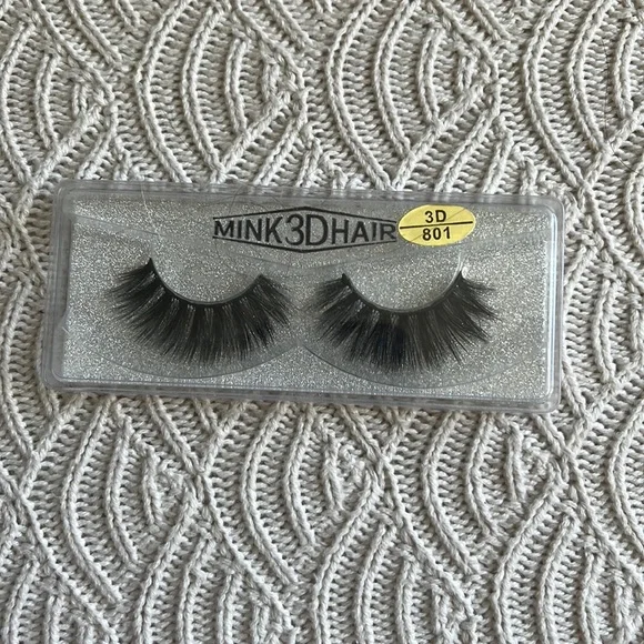 🖤 Mink 3D Lashes - Picture 1 of 3
